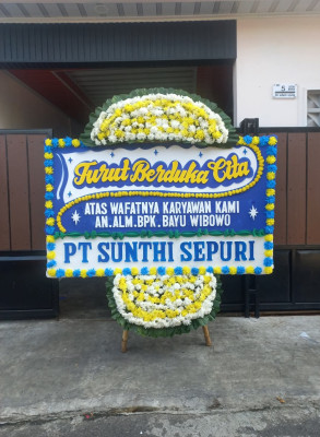 Papan Bunga Duka di Ngleri